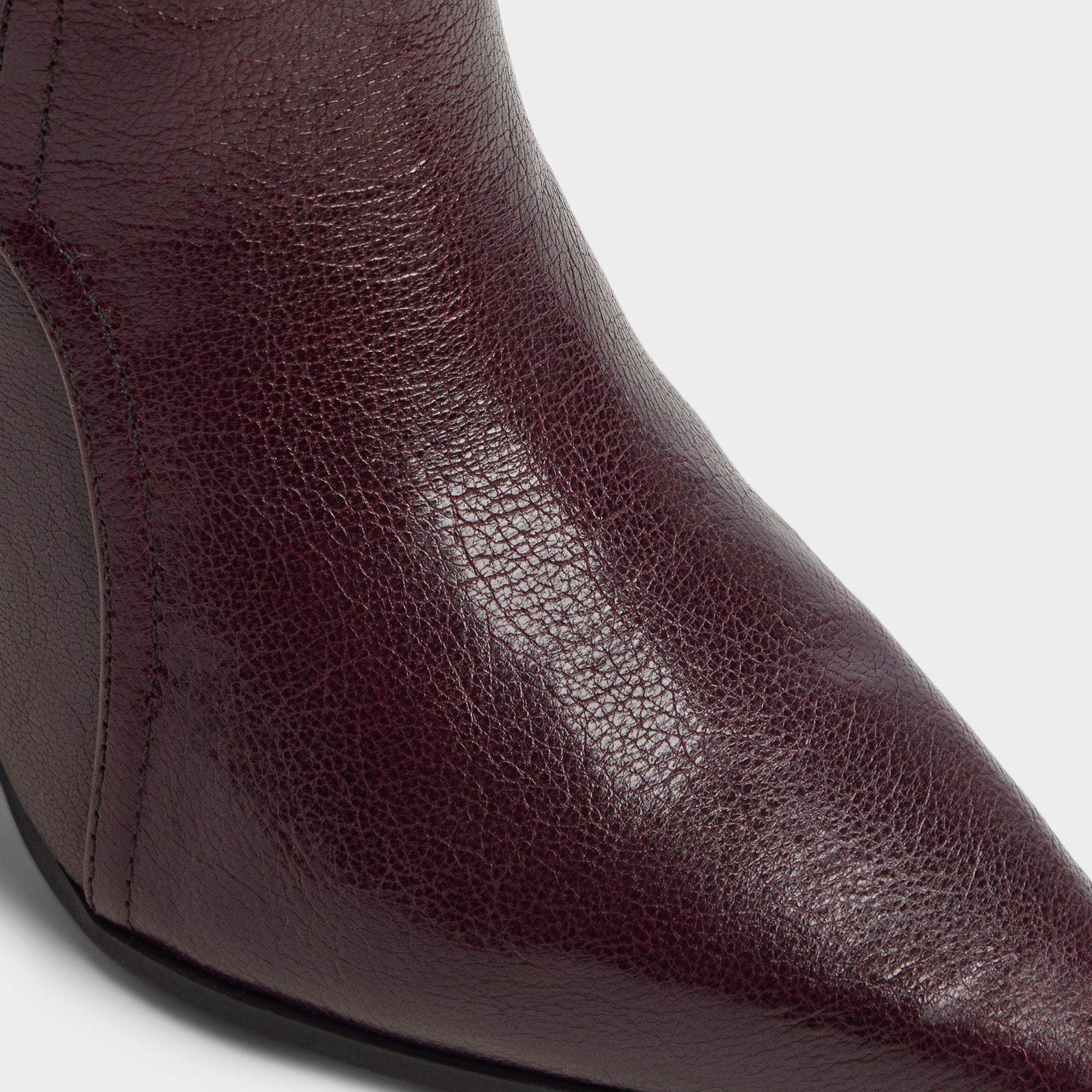 Saddle - Image 6