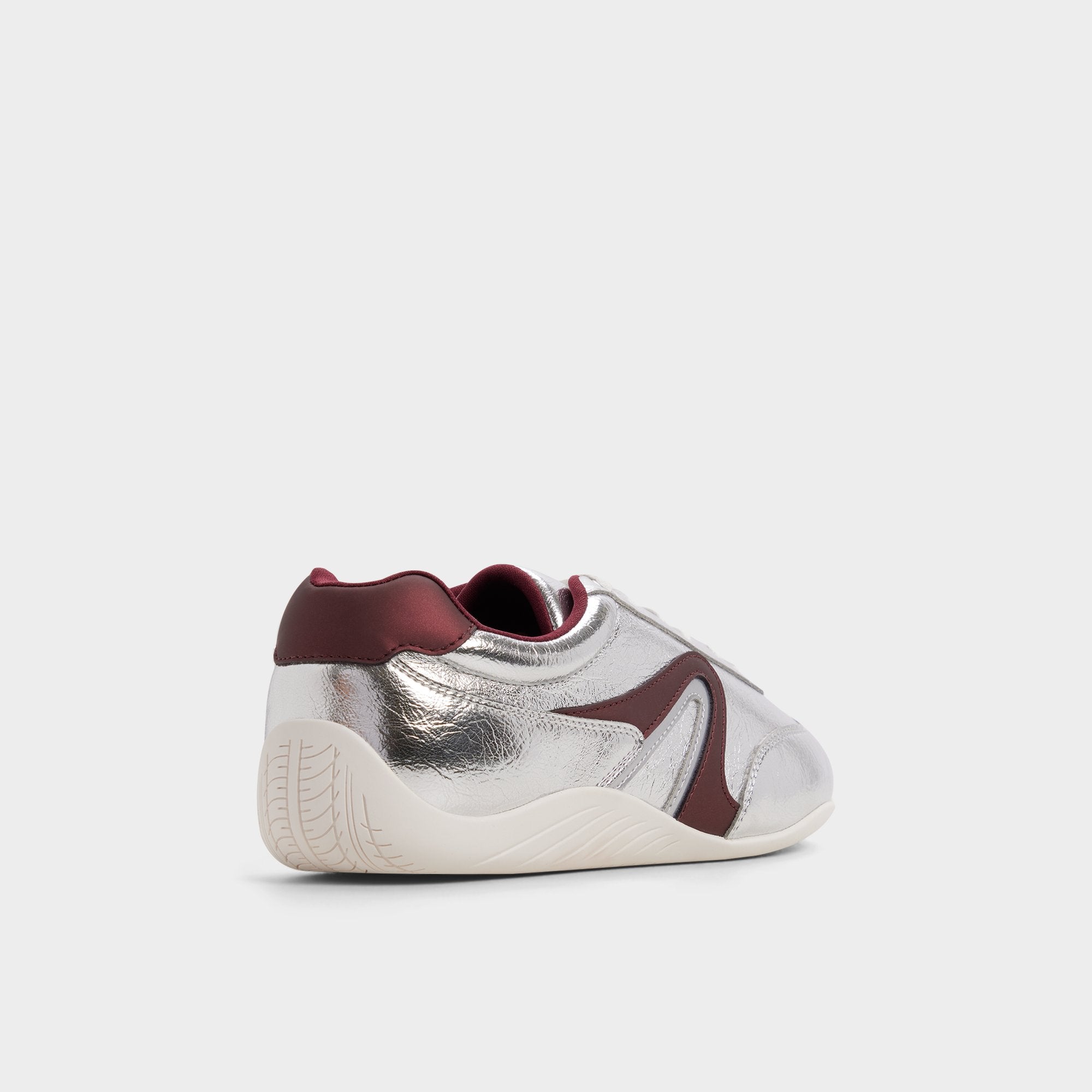 Maxie - Image 2