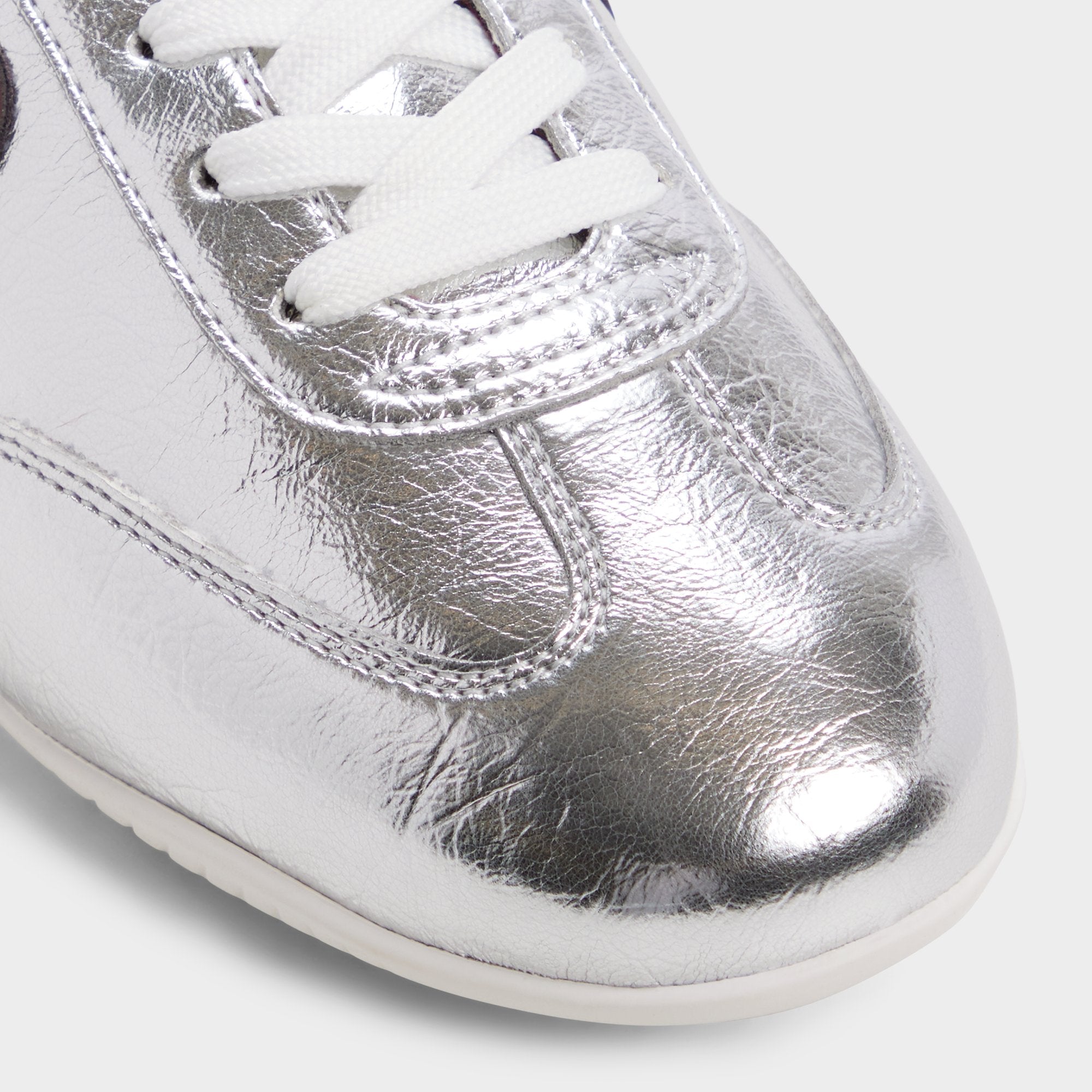 Maxie - Image 5