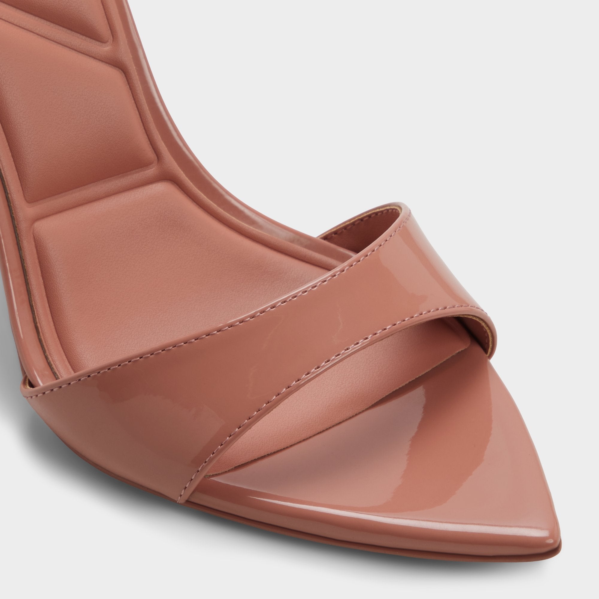 Leandra - Image 5